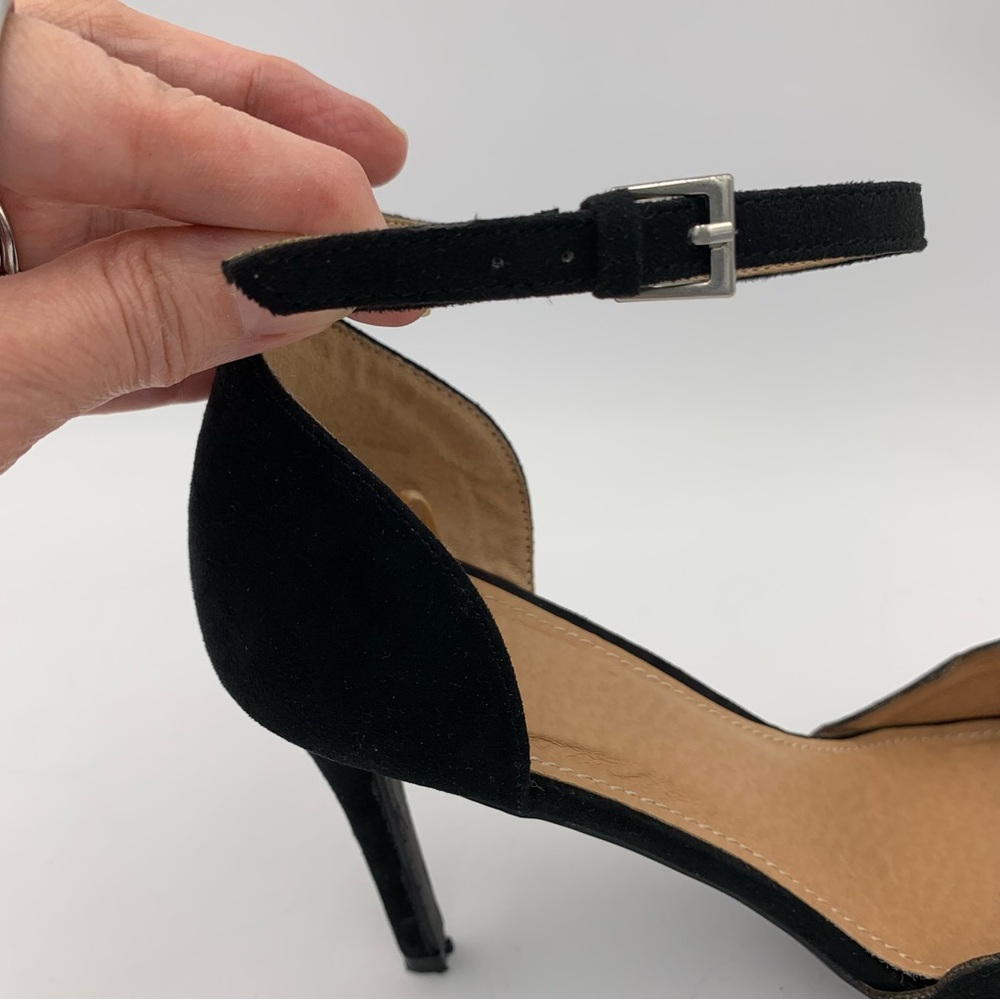 NY&C High Heels Black Faux Suede‎ Women 9.5 Stiletto Ankle Strap Scalloped EUC - Picture 3 of 11